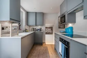 Niru Experience Hidden Gem In Chelsea 2BD 2BA - Image 4