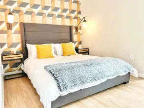 3 Bedroom Penthouse in Downtown! - Image 4