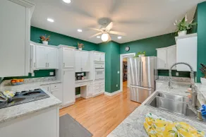 Game Room & Deep Water Lake Hartwell Group Retreat - Image 4