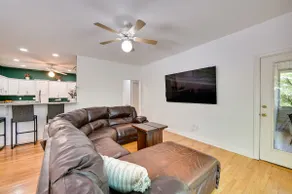 Game Room & Deep Water Lake Hartwell Group Retreat - Image 3