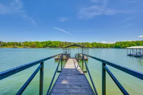 Game Room & Deep Water Lake Hartwell Group Retreat - Image 2