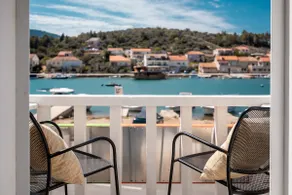 Holiday Home Shabby - Image 4