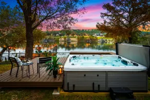 *Waterfront* Lake Austin Home ~Boat Slip~ Firepit - Image 3