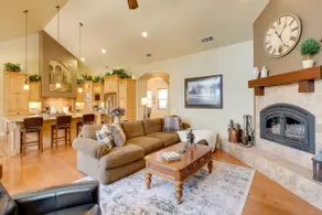 Furnished Decks & Grill: Peaceful Pioneer Home! - Image 4