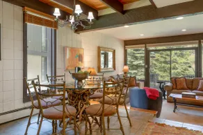 West Vail Vacation Townhouse On The Creek - Image 5