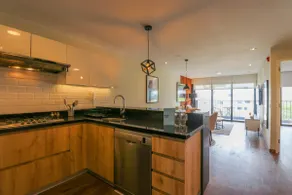 w* | Remarkable 1BR with Balcony in Miraflores - Image 5