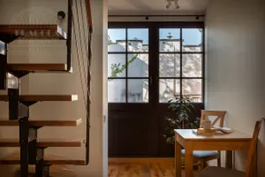 Cozy 2BR apartment near Wawel Castle w/ terrace - Image 2