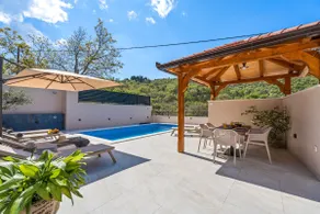 Charming Villa Perina with private heated pool - Image 3