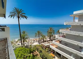 Skol 438 - Lovely 1 Bed Apartment with Wi-Fi + Sea Views in Skol Marbella - Image 2