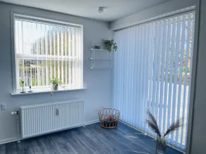 aday - Elegant Apartment with Terrace - Image 4