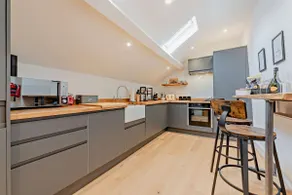 Dog friendly cottage with a hot tub - Vine Cottage - Image 3