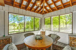 Lane's End | Upscale Rural Lodge + Family Friendly - Image 5