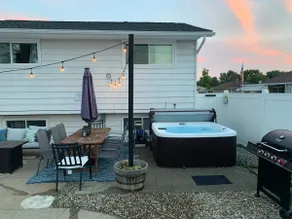 Swim & Relax - Pool, Hot Tub and Renovated - Image 2