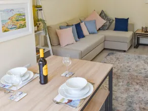 Rookmead Cottage - Image 2