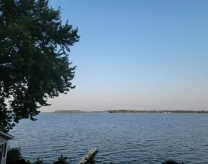 Lakefront Fun: Hidden Room, Dock, Kayaks, Pets, EV - Image 2