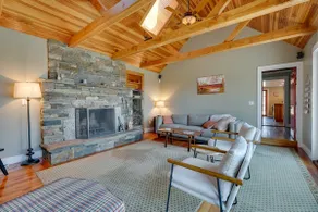 Serene Retreat Near Mt Snow: Great for Groups! - Image 5