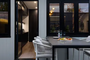 Mysa Daylesford- stylish design with pool - Image 3