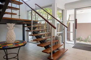 Malibu Beach House- 100m to salt beach - Image 3