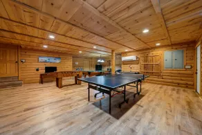 Cozy Cabin - Image 4