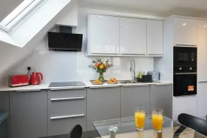 Paradigm Court, Brand New 1-Bedroom Flat (5), Oxford - Image 4