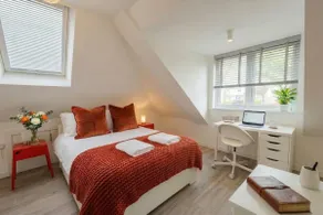 Paradigm Court, Brand New 1-Bedroom Flat (5), Oxford - Image 2