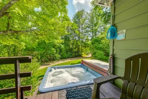 Private Hot Tub & Covered Deck: Cozy Whittier Gem - Image 2
