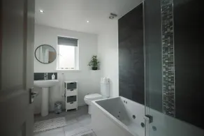 A stunning And Slick Escape - Image 3