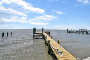 Bayfront w/ stunning views by Seaside Vacations - Image 2