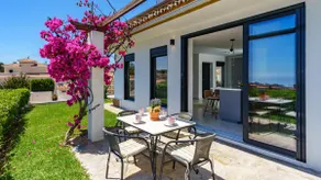 Modern ElegancePrivate Pool - Image 2