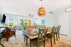 3-bedroom beach home with pools, golf, and dining - Image 5