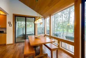 MELA02 - Spacious Home, A/C, Hot Tub, Sauna, Sharc Passes, Dog Friendly - Image 4