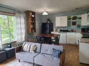 Boutique condo close to trails 1 bed 1.5 bath - Image 2