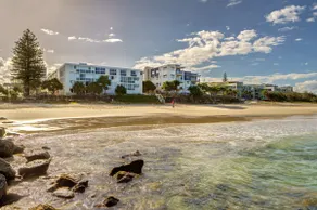 Oceanfront Views at Rolling Surf Resort - Image 4