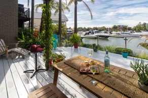 Absolute Waterfront Marina Views - Image 5