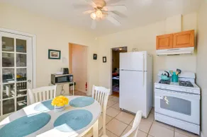 Revere Vacation Rental Near MBTA ~ 7 Mi to Boston! - Image 2