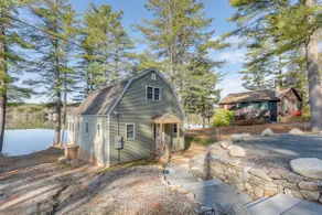 Lakefront Cabin w/ Panoramic Water View & Access - Image 2
