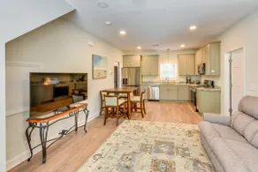 < 1/2 Mi to Old Town: Cozy Bluffton Getaway - Image 3