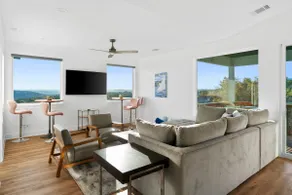 Lago Vista Home w/ Game Room & Outdoor Tub! - Image 5
