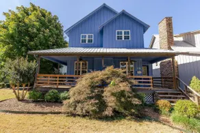 Hygrangea House - Image 2