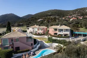 Modern Studio, with patio & pool - Close to Sea - Image 5