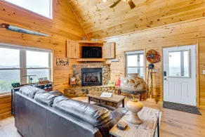 Mtn-View Cabin: Deck & Pets Welcome in Murphy - Image 5