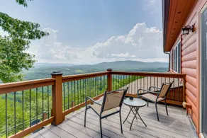 Mtn-View Cabin: Deck & Pets Welcome in Murphy - Image 3
