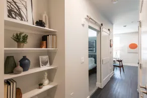 Cozysuites Luxe 1BR in Downtown Cincinnati - Image 3