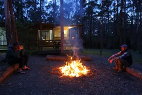 Lakes Entrance Log Cabins - Image 2