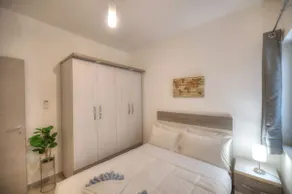Spacious & modern 3 bedroom near seafront JBOR1-1 - Image 5