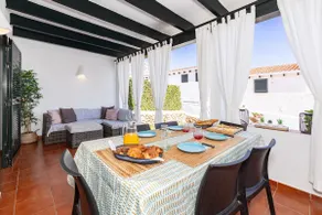 Maison de vacances \"Maison Menorca\" avec vue sur la mer, piscine partagée et Wi-Fi - Image 5