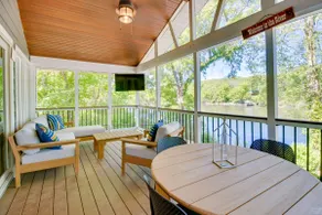 Fire Pit & Grill: Riverfront Home in Arkansas! - Image 2