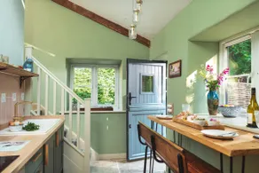 The Pigsty & Spa Garden-Luxury-Cottage-Private Bathroom - Image 4