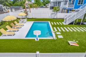Luxury Home w/ Heated Pool + walk to beach! - Image 5