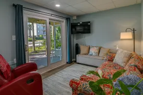 'Below Deck' Beach House: Walk to the Ocean! - Image 4